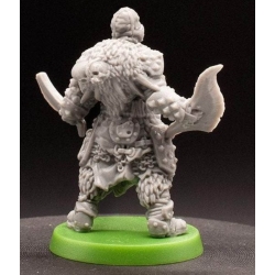 Um'Rak Warrior B Barbarian Chaos HATE GAME MINIATURES CMON