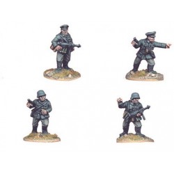 German Infantry Command 28mm WWII CRUSADER MINIATURES